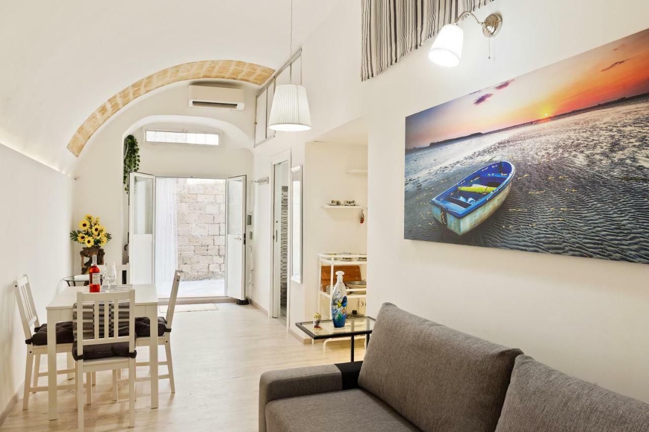 San Nicola Casa Clemente Apartment Bari Eksteriør bilde